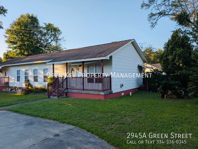 2945 Green St in Marianna, FL - Building Photo - Building Photo