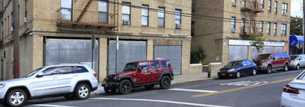 3605 Kingsbridge Ave in Bronx, NY - Foto de edificio - Building Photo