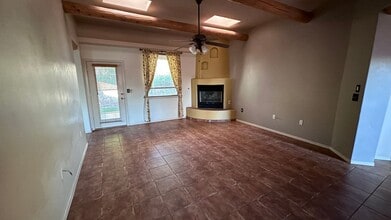 564 Cedardale Loop in Las Cruces, NM - Building Photo - Building Photo