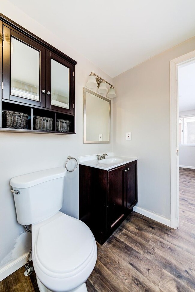 2030 Pioneer Ave in Pittsburgh, PA - Building Photo - Building Photo