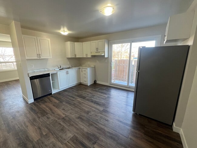 property at 225 Queen St