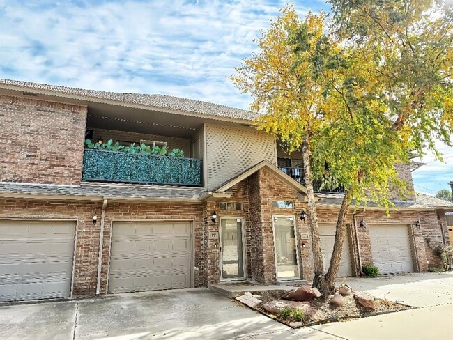 6162 N Brookline Ave in Oklahoma City, OK - Building Photo - Building Photo