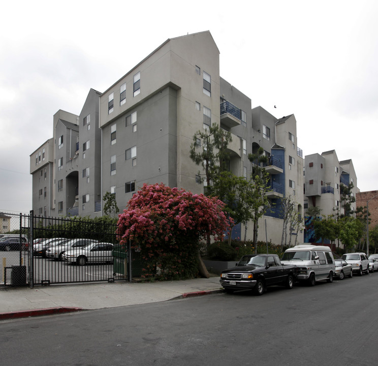 Marina Apartments in Los Angeles, CA - Building Photo