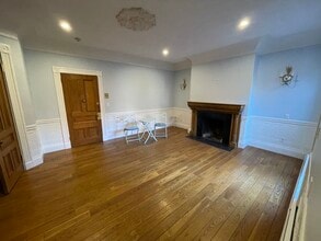 403 Marlborough St, Unit 12 in Boston, MA - Building Photo - Building Photo