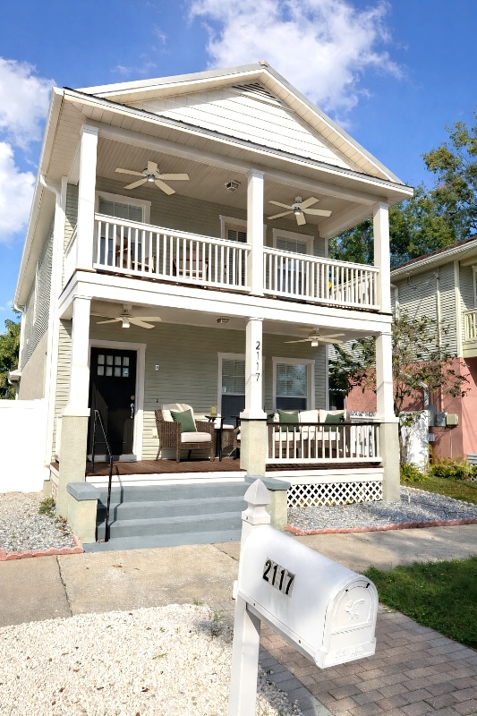 property at 2117 W Spruce St