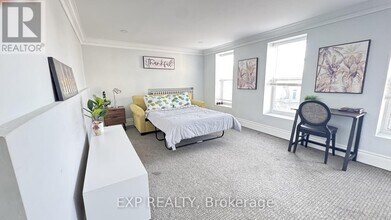 5858 Ferry St in Niagara Falls, ON - Building Photo - Building Photo