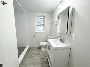 153 E Cottage St in Boston, MA - Building Photo - Building Photo