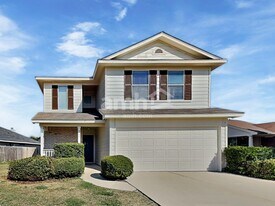 9227 Mare Country in San Antonio, TX - Building Photo