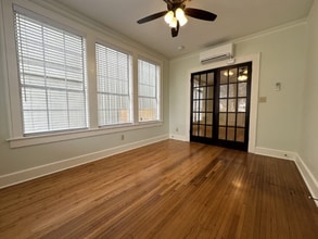 1107 Cumberland St in Little Rock, AR - Building Photo - Building Photo