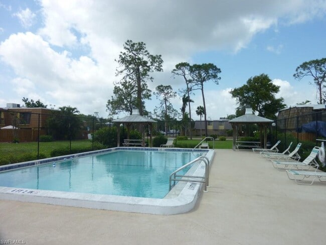 5542 Malt Dr in Ft. Myers, FL - Building Photo - Building Photo