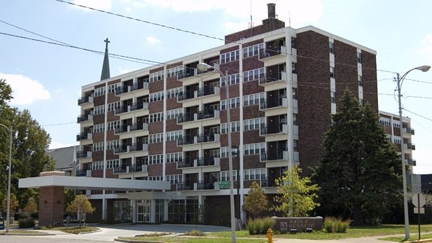 Kennedy Towers in Evansville, IN - Building Photo