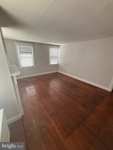 74 S Main St in Harrison Township, NJ - Building Photo - Building Photo