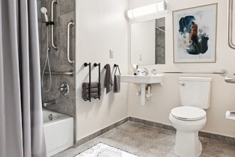 Hilldale Apartments in Memphis, TN - Foto de edificio - Building Photo