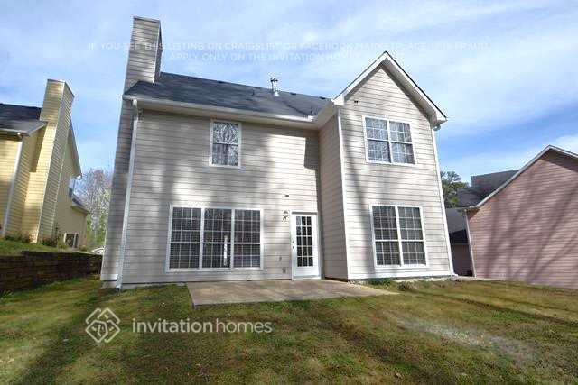 40 Jon Jeff Dr NW in Lilburn, GA - Foto de edificio - Building Photo