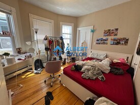 68 Calumet St, Unit 3 in Boston, MA - Building Photo