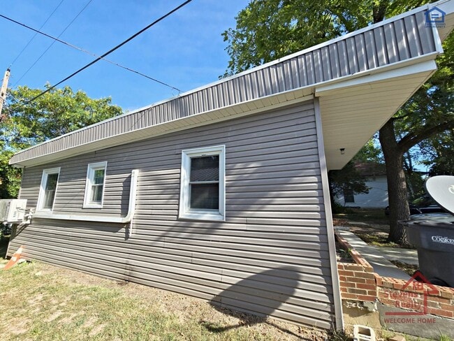 1502 N Dixie Ave in Cookeville, TN - Building Photo - Building Photo
