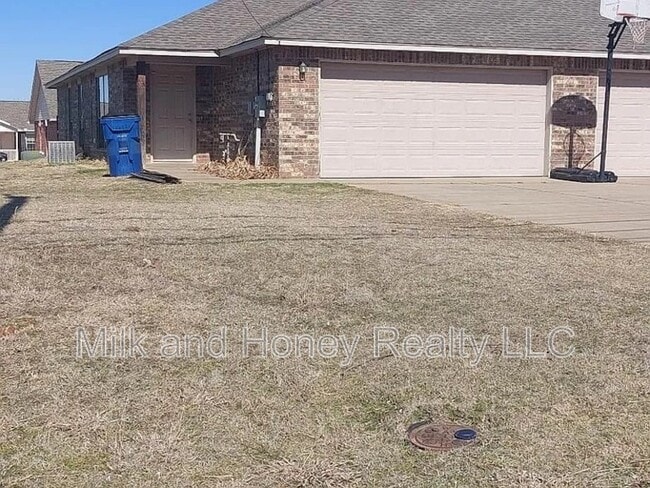 property at 2710 W Oklahoma Ave