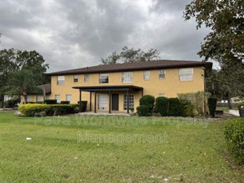 2307 K-Ville Ave in Auburndale, FL - Building Photo