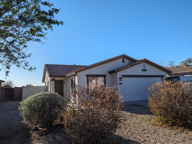 3214 S 104th Ln in Tolleson, AZ - Building Photo - Building Photo