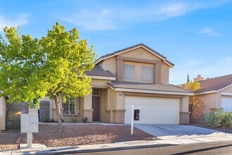 10213 Anoka Ave in Las Vegas, NV - Building Photo - Building Photo