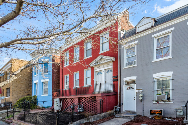 2016-2019 4th St NE in Washington, DC - Building Photo - Building Photo