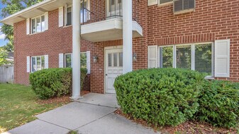 615 Michigan Ave in Sheboygan, WI - Building Photo