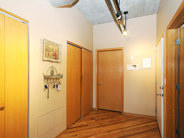1830 Ridge Ave in Evanston, IL - Building Photo - Building Photo