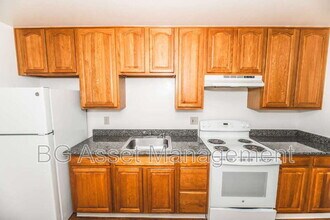 460 San Marco St in Fairfield, CA - Foto de edificio - Building Photo