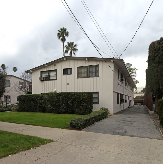 154 Monterey Rd in South Pasadena, CA - Foto de edificio - Building Photo