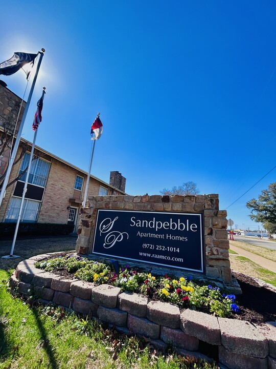 Sandpebble in Irving, TX - Building Photo