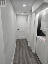 3910 Skyview St in Mississauga, ON - Building Photo - Building Photo