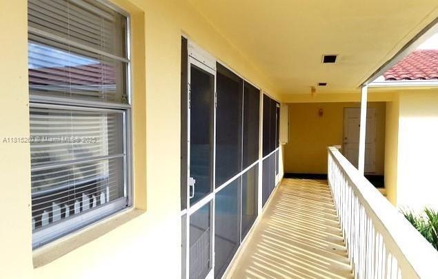 2101 NE 68th St in Fort Lauderdale, FL - Building Photo - Building Photo