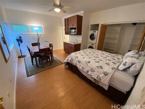 1268 Ulupii St in Kailua, HI - Building Photo - Building Photo