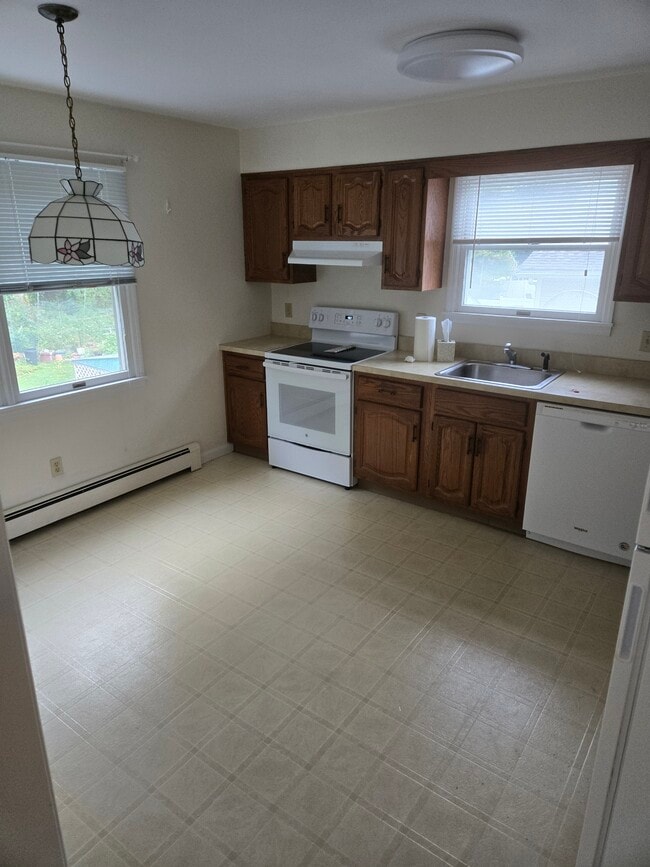 17 Intervale Ave, Unit 1st floor Intervale in White Plains, NY - Building Photo - Building Photo
