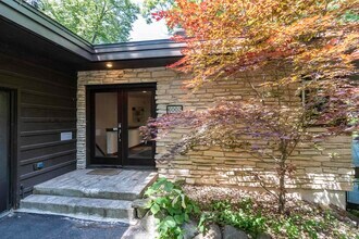 6002 Hammersley Rd in Madison, WI - Building Photo - Building Photo