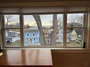 3 Yost St, Unit 3 in Norwalk, CT - Building Photo - Building Photo