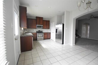 2210 Harvey Brown School Dr in Houston, TX - Building Photo - Building Photo