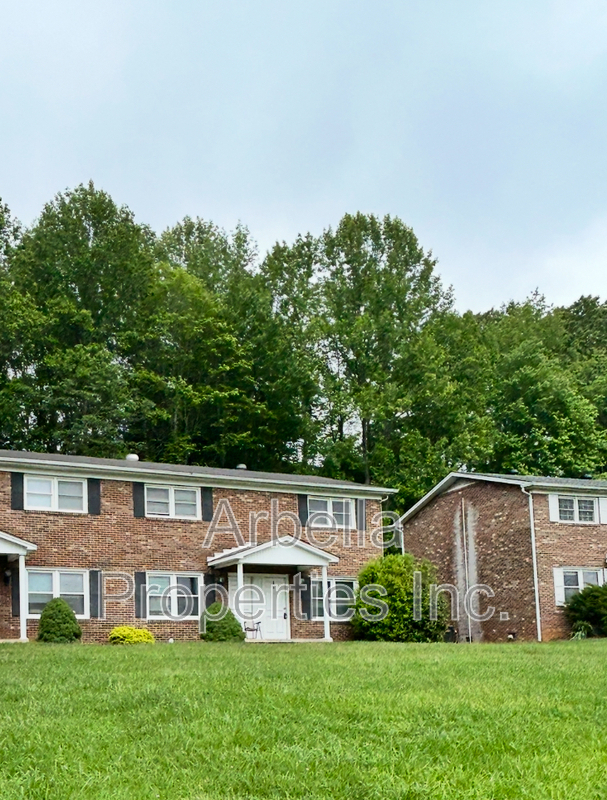 property at 960 Kendrick Creek Rd