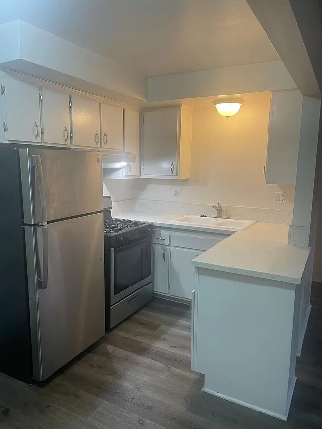 property at 271 Ellwood Beach Dr