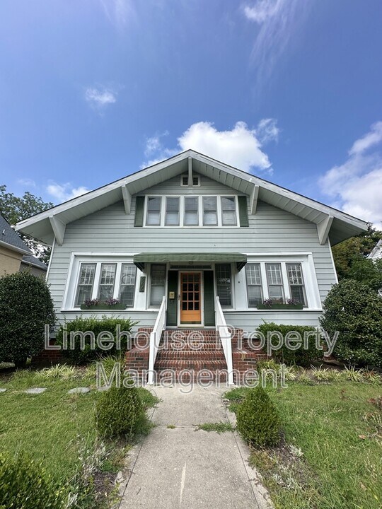 6205 Hampton Blvd in Norfolk, VA - Building Photo