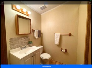 2061 Victoria in Port Townsend, WA - Building Photo - Building Photo