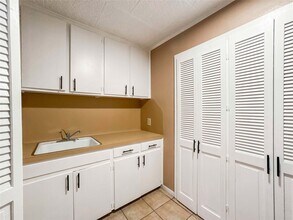 29723 County Rd 25 in Damon, TX - Building Photo - Building Photo