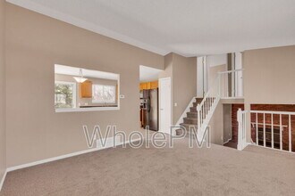 4321 S Ceylon Way in Aurora, CO - Building Photo - Building Photo