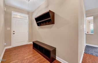 900 Bay Bouquet Ln in Apex, NC - Building Photo - Building Photo