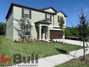 1754 Red Loop in Lakeland, FL - Building Photo - Building Photo