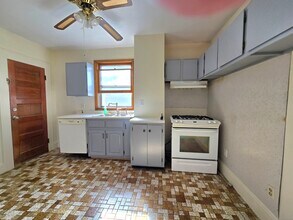 277 Johnson Ave in Stratford, CT - Building Photo - Building Photo