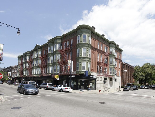 3241-3255 N Broadway St in Chicago, IL - Building Photo - Building Photo