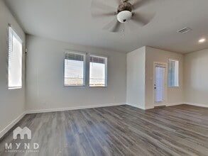 14750 Slow River Ave in Houston, TX - Building Photo - Building Photo