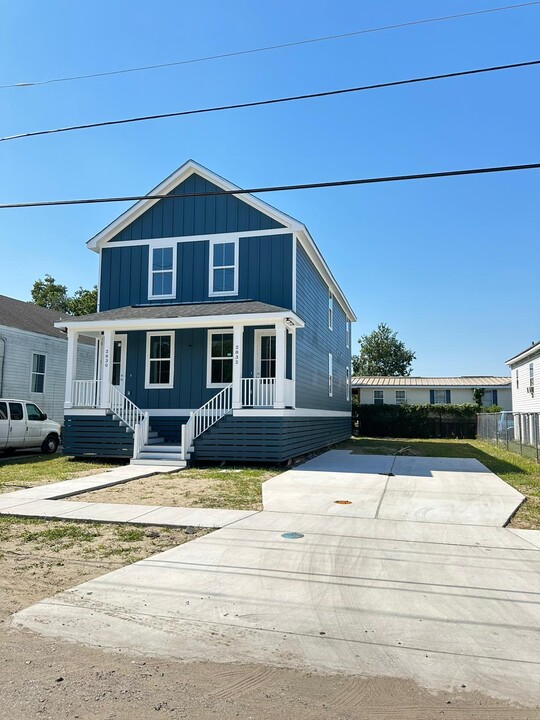 2830 Spain St in New Orleans, LA - Building Photo