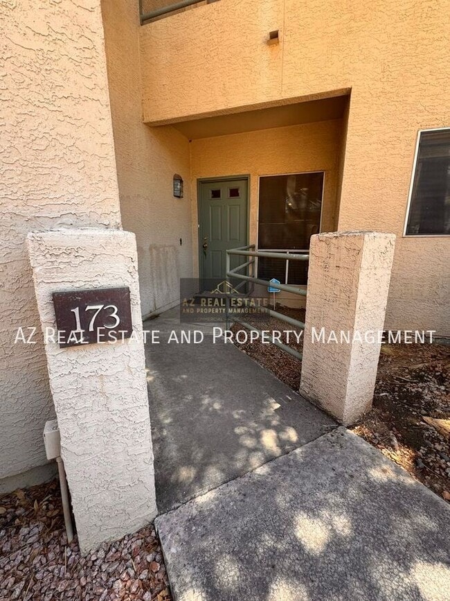101 N 7th St
